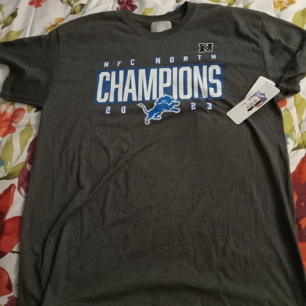 Detroit lions 2023 nfc champions t shirt size LG NWT!